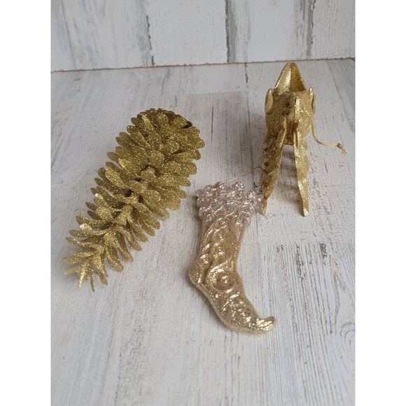 Glitter golden pinecone stocking sleigh ornament Xmas set - Picture 7 of 9